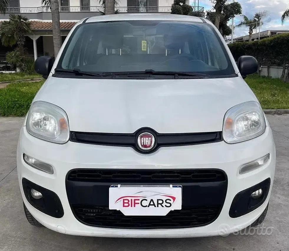 Usata Fiat Panda Easy 70 CV (51 kW) 2020 Utilitaria