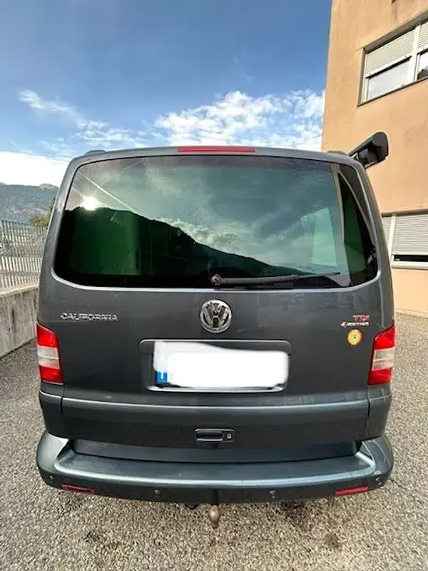 Usata VW California Comfortline 174 CV (127 kW) 2007 Grigio Furgone
