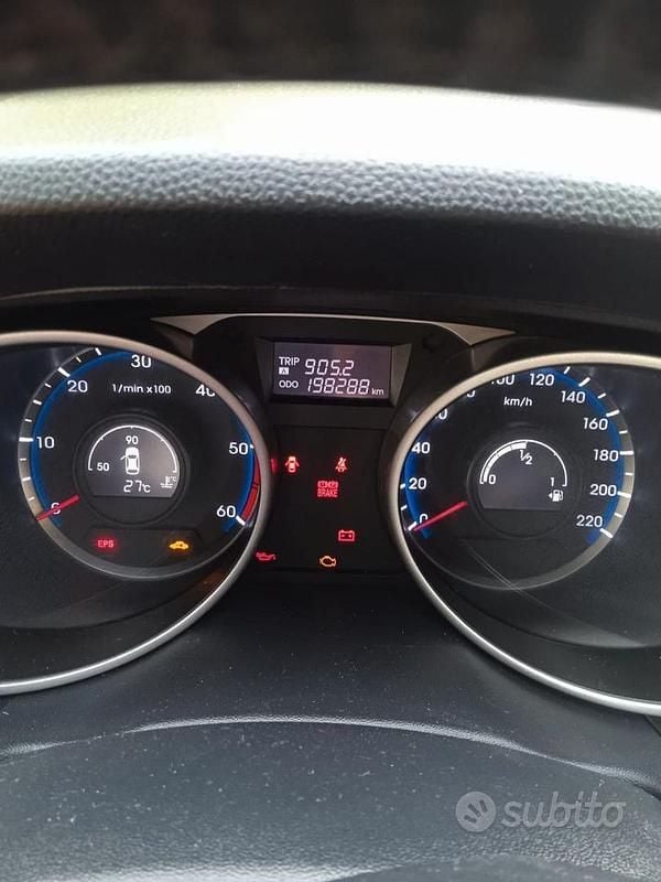 Usata Hyundai ix35 163 CV (119 kW) 2013 Bianco SUV