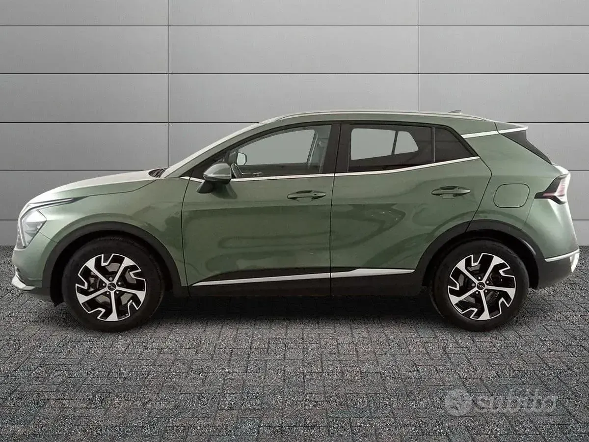 Usata Kia Sportage Style 150 CV (110 kW) 2022 Verde SUV