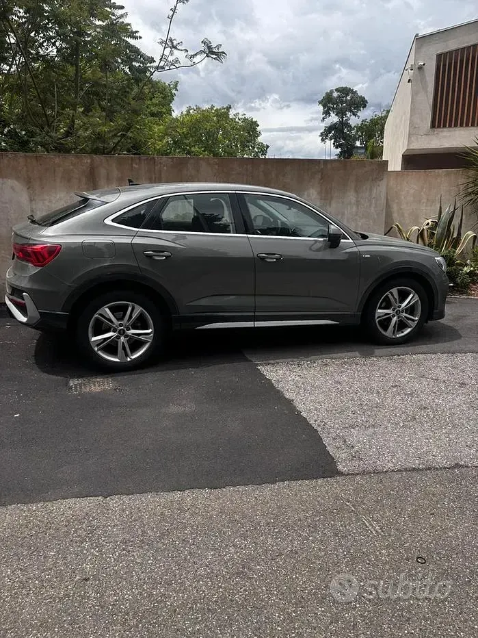 Usata Audi Q3 Sportback S-Line 150 CV (110 kW) 2021 Grigio SUV