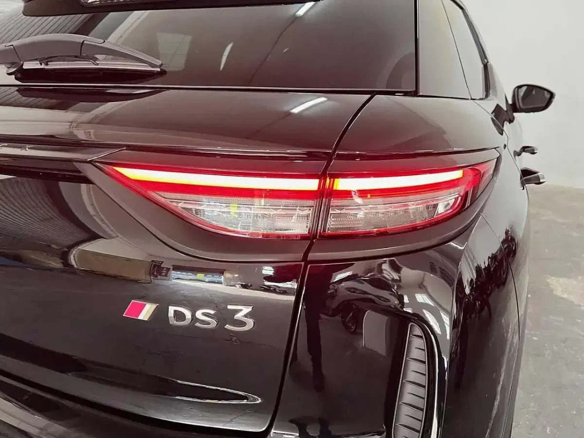 Usata DS Automobiles DS3 Crossback Performance 2020 Nero SUV