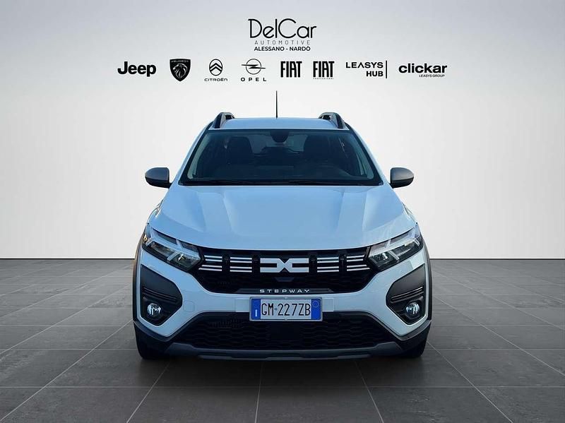 Bianco Usata 2023 Dacia Sandero Expression Tre volumi | 14.900 € (Buon prezzo) - Immagine 1/4