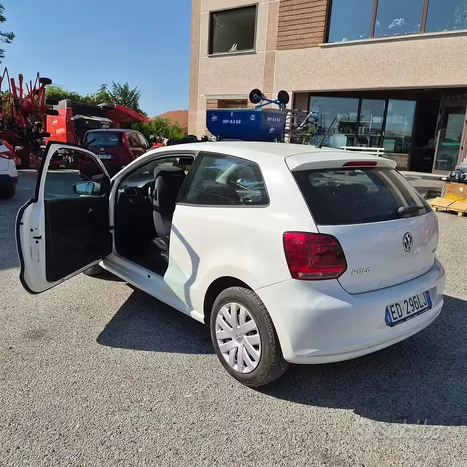 Usata VW Polo 75 CV (55 kW) 2011 Bianco Utilitaria