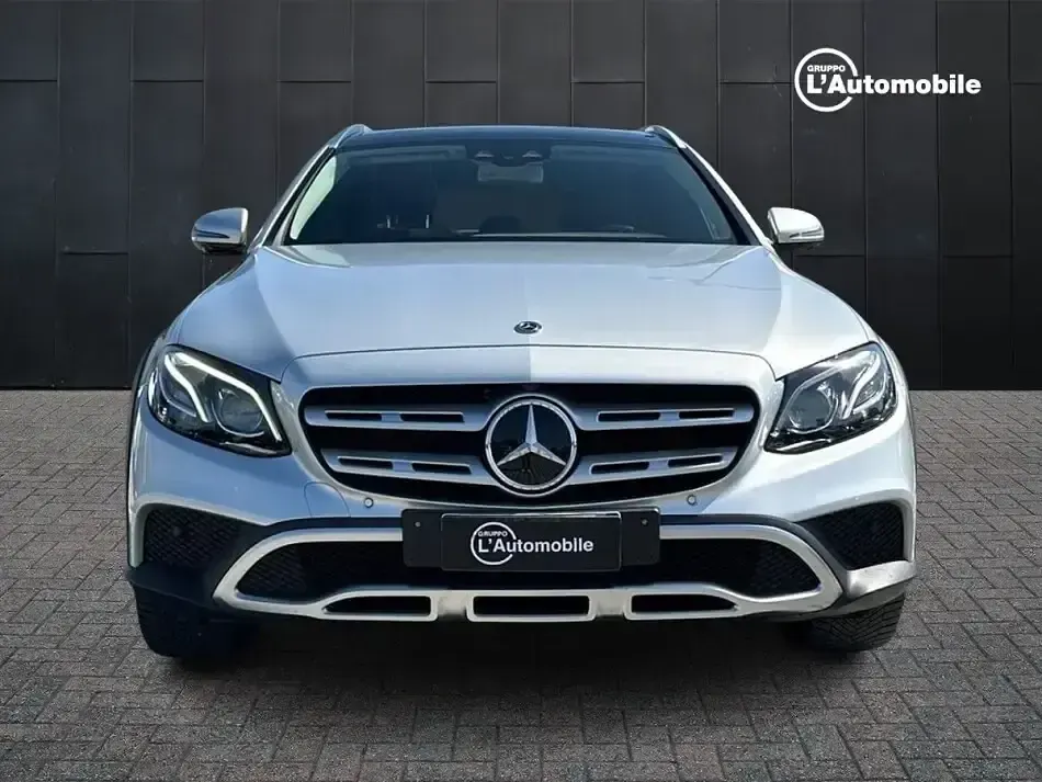 Usata Mercedes E220 194 CV (142 kW) 2018 Grigio Station wagon