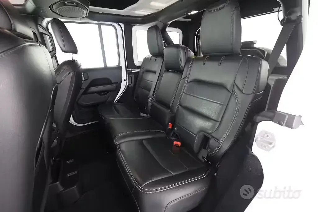 Usata Jeep Wrangler Unlimited 200 CV (147 kW) 2019 Bianco SUV