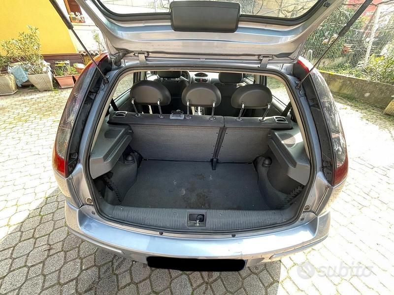 Usata Opel Corsa 80 CV (58 kW) 2004 Utilitaria