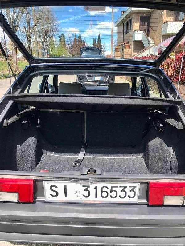Usata Alfa Romeo 33 105 CV (77 kW) 1988 Grigio Berlina
