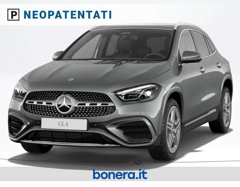 Grigio montagna Nuova 2026 Mercedes GLA180 Advanced Plus SUV | 43.200 € (Buon prezzo) - Immagine 1/4