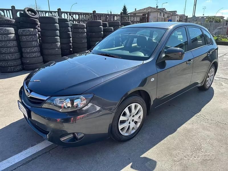 Usata Subaru Impreza Trend 107 CV (78 kW) 2011 Grigio Berlina