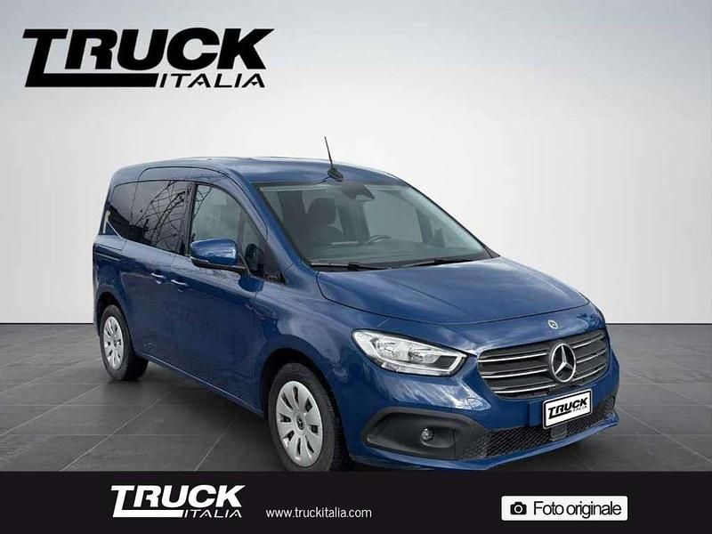 Usata Mercedes 180 Executive 116 CV (85 kW) 2023 Blu Berlina