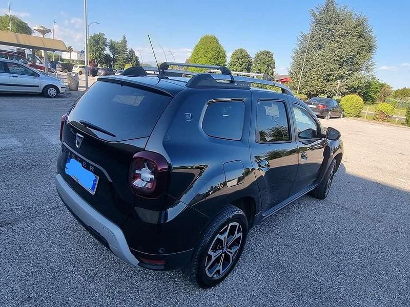 Usata Dacia Duster 101 CV (74 kW) 2021 Nero SUV