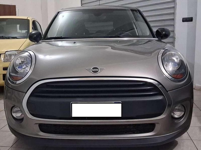 Usata Mini One D 95 CV (69 kW) 2018 Grigio Utilitaria