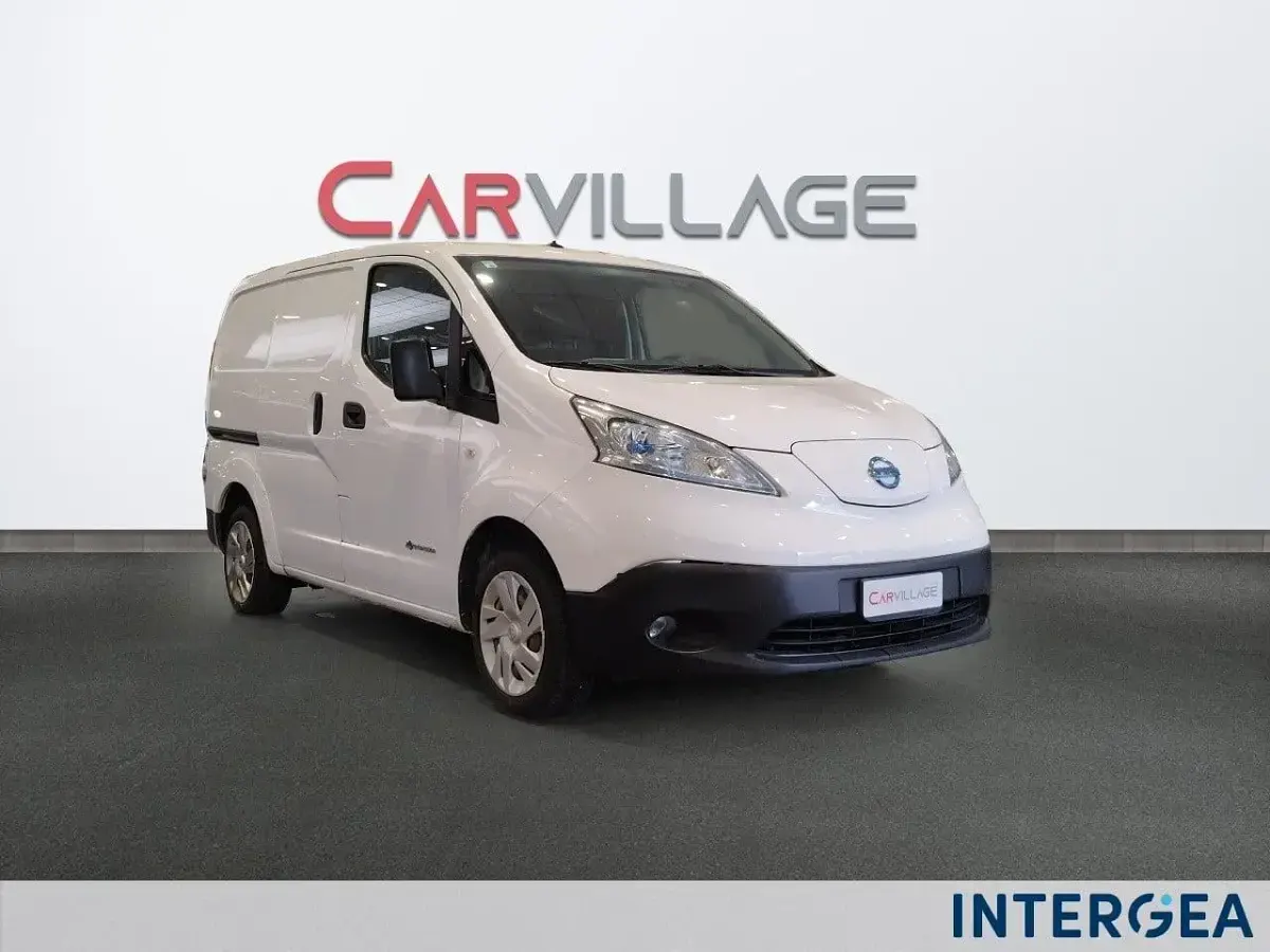 Usata Nissan e-NV200 80 kW (109 CV) 2019 Bianco Monovolume