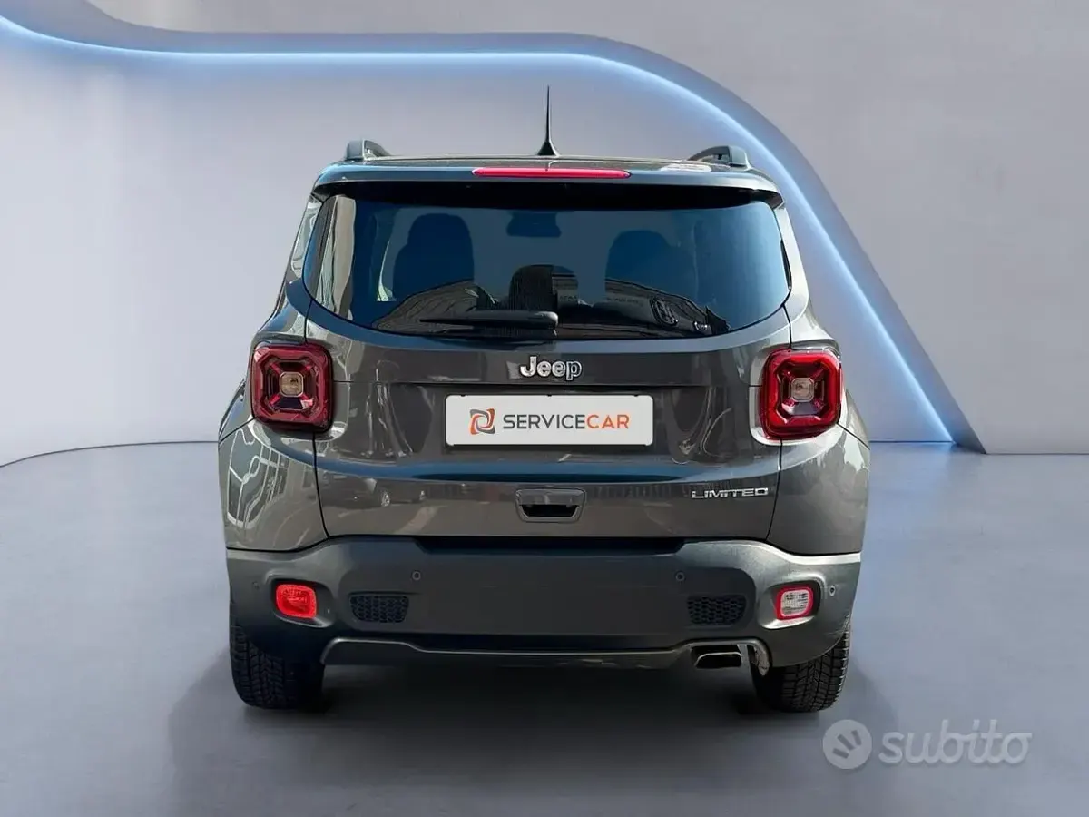 Usata Jeep Renegade Limited 120 CV (88 kW) 2019 Grigio SUV