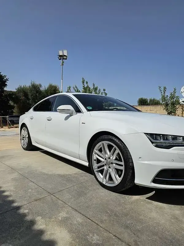 Usata Audi A7 Sportback Business Plus 272 CV (200 kW) 2015 Utilitaria