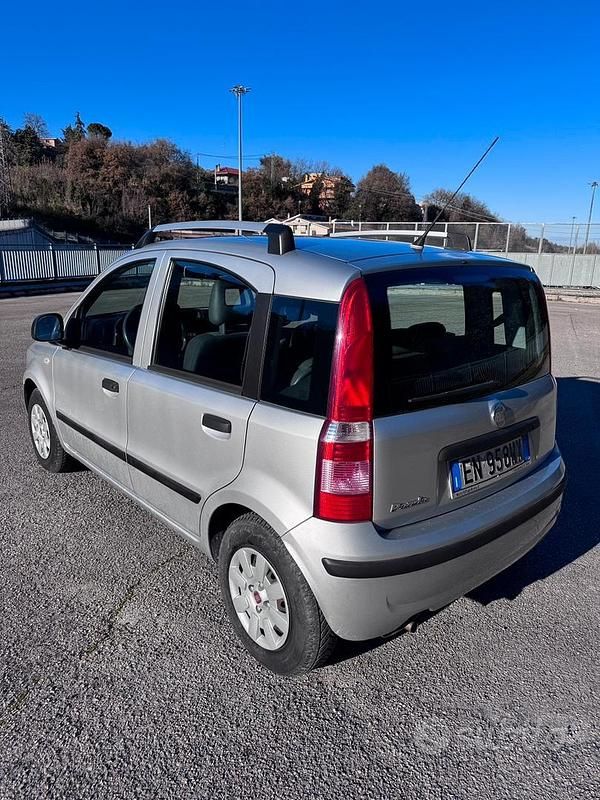Usata Fiat Panda 69 CV (50 kW) 2012 Grigio Berlina