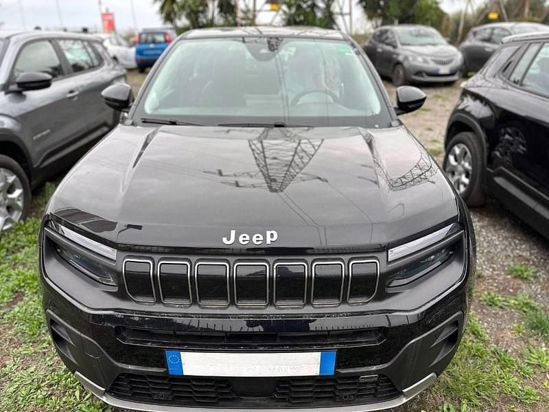 Usata Jeep Avenger Altitude 100 CV (73 kW) 2024 Nero SUV