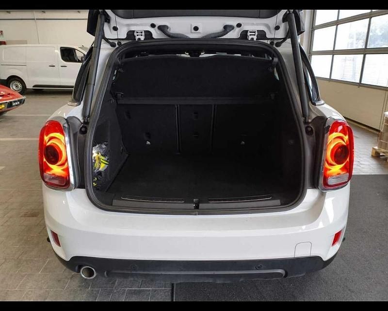 Usata Mini Cooper D 150 CV (110 kW) 2019 Bianco Utilitaria