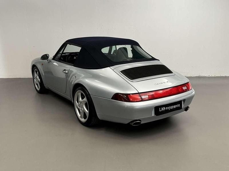 Usata Porsche 993 286 CV (210 kW) 1996 Polar silver metallic 92m Cabrio