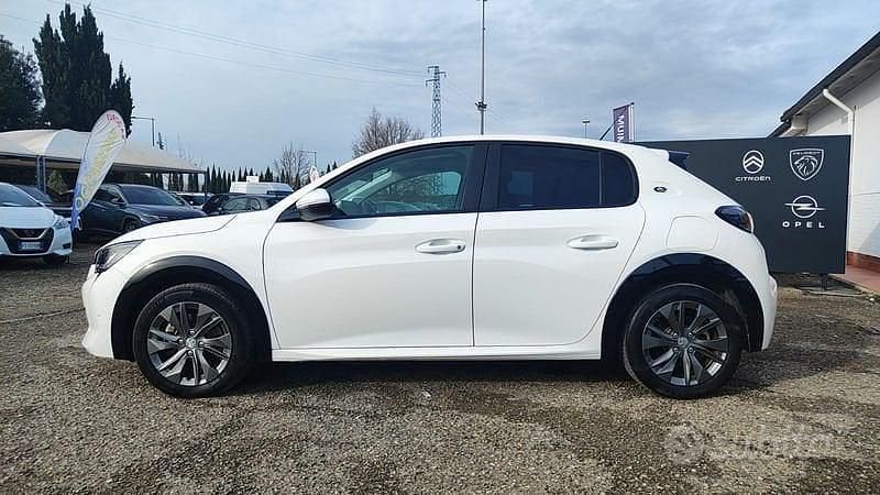 Usata Peugeot 208 Active 100 kW (136 CV) 2021 Other Utilitaria