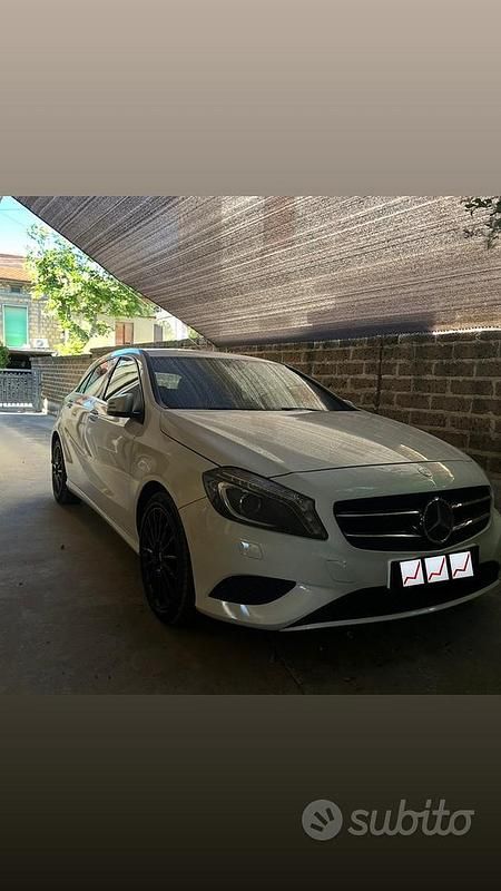 Usata Mercedes A200 136 CV (100 kW) 2017 Bianco Utilitaria