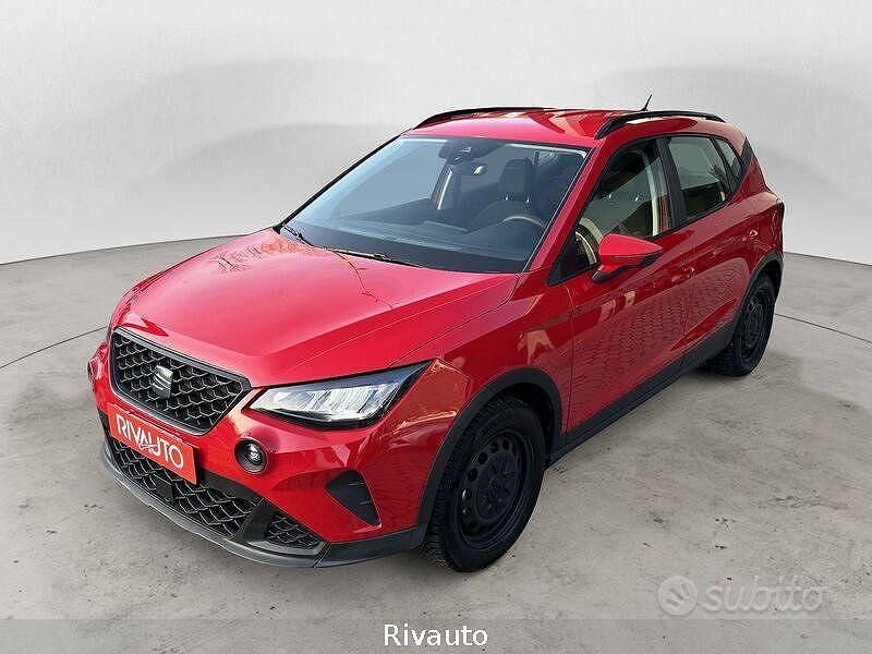 Usata Seat Arona Reference 95 CV (69 kW) 2024 Rosso SUV