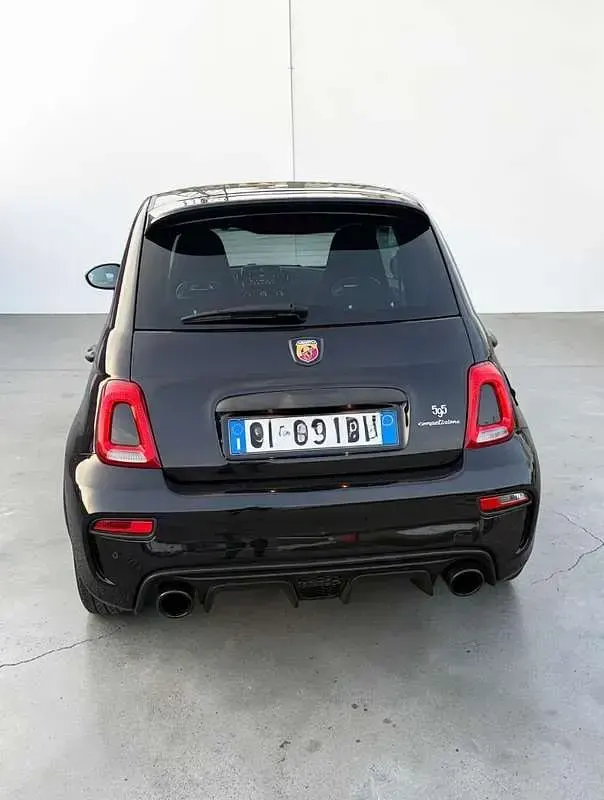 Usata Abarth 595 Turismo 165 CV (121 kW) 2023 Nero Utilitaria