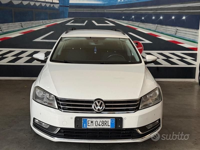 Usata VW Passat 150 CV (110 kW) 2012 Bianco Station wagon
