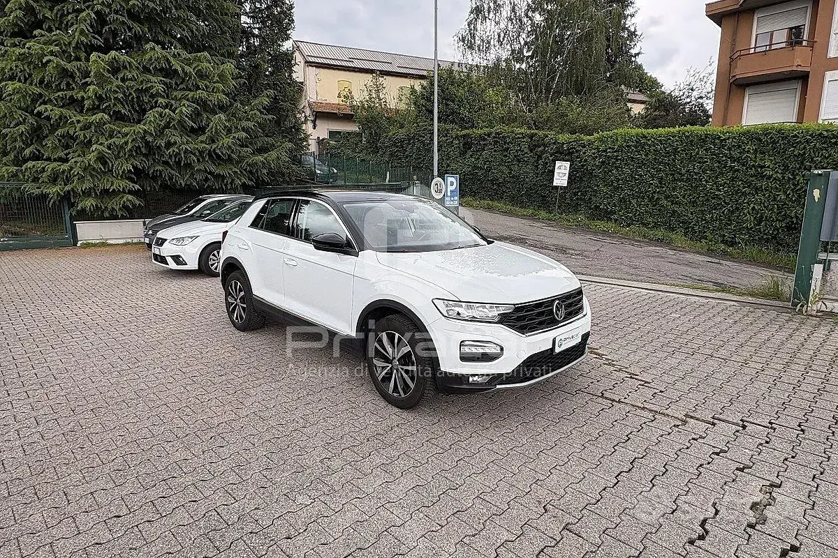 Usata VW T-Roc Style 116 CV (85 kW) 2019 Bianco SUV