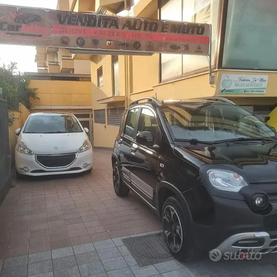 Usata Fiat Panda Cross Cross 85 CV (62 kW) 2021 Nero Utilitaria