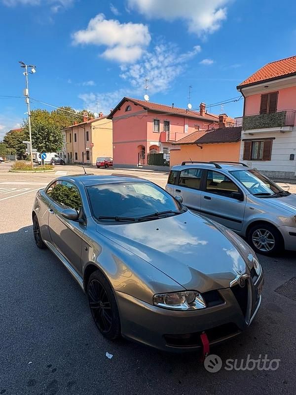 Usata Alfa Romeo GT 2005 Grigio Coupé