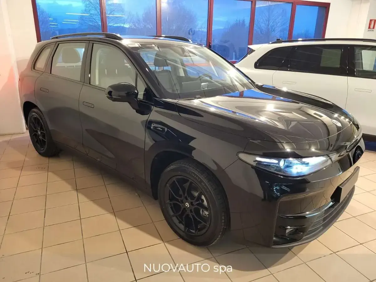 Nuova Leapmotor C10 160 kW (218 CV) 2026 Nero SUV