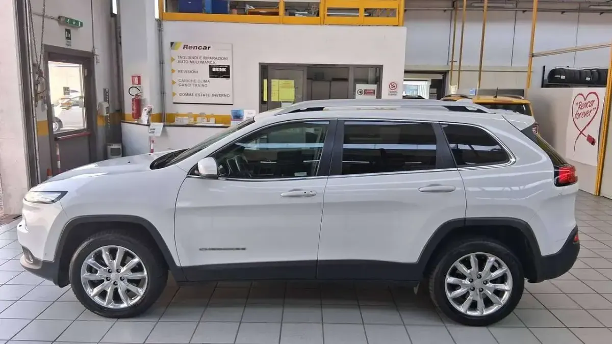 Usata Jeep Cherokee Limited 140 CV (102 kW) 2017 Bianco SUV