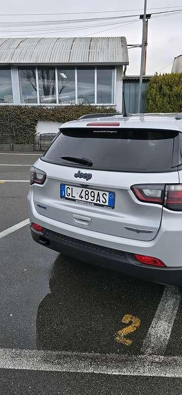 Usata Jeep Compass Trailhawk 179 CV (131 kW) 2022 Argento SUV