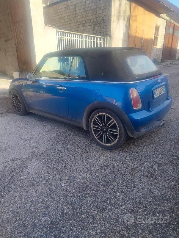 Usata Mini Cooper S Cabriolet 170 CV (125 kW) 2005 Blu Cabrio