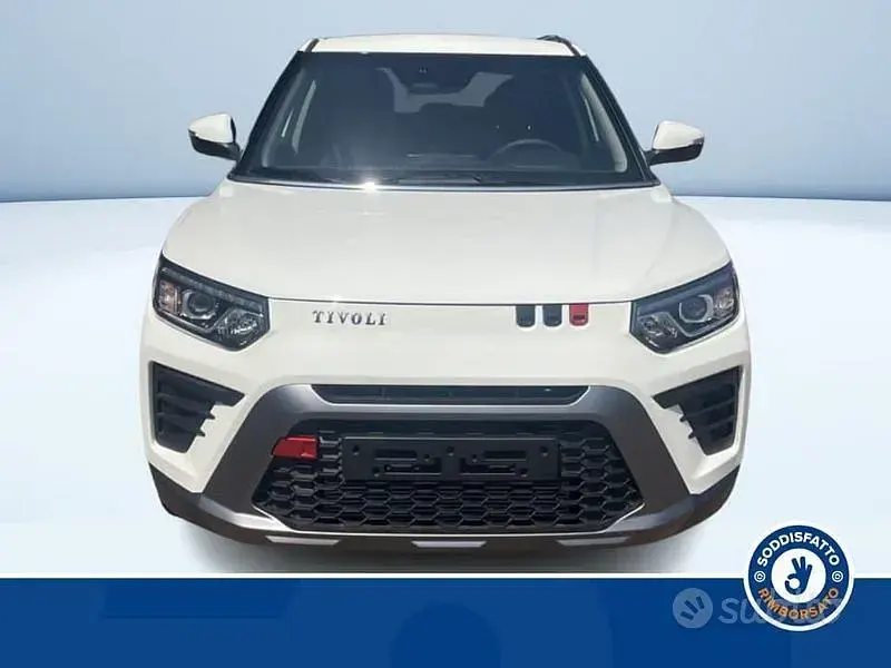 Nuova KGM Tivoli 163 CV (119 kW) 2026 Bianco SUV