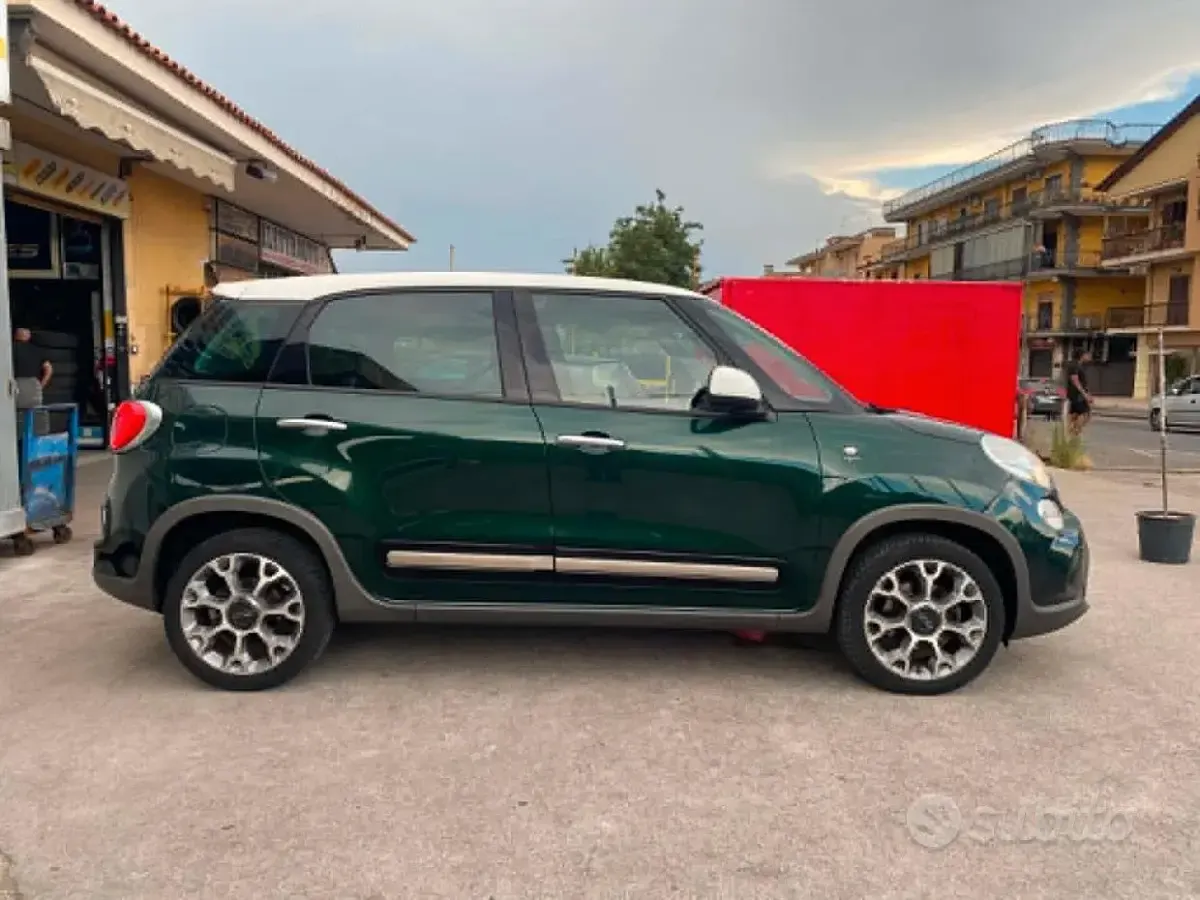 Usata Fiat 500L Trekking 105 CV (77 kW) 2015 Verde Monovolume