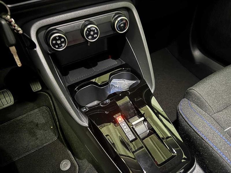 Nuova Citroën C3 110 CV (80 kW) 2026 Blu SUV