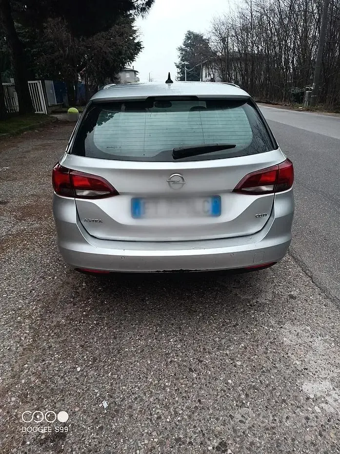 Usata Opel Astra 136 CV (100 kW) 2018 Station wagon