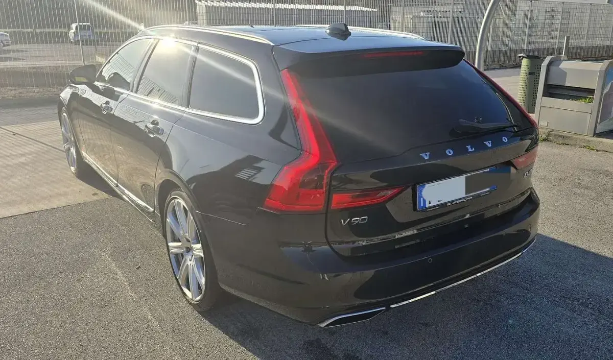 Usata Volvo V90 Inscription 190 CV (139 kW) 2016 Station wagon