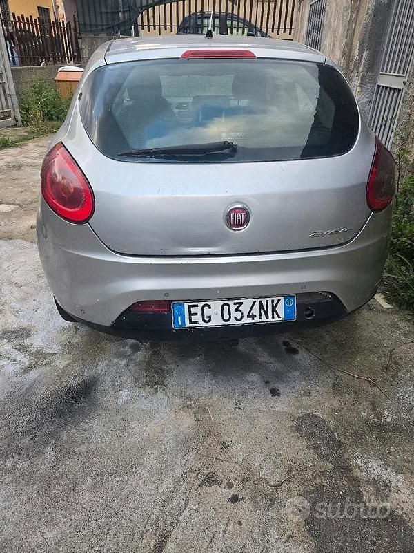 Usata Fiat Bravo 110 CV (80 kW) 2011 Grigio Utilitaria
