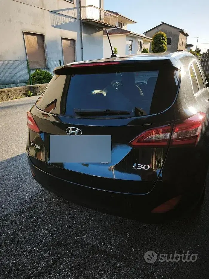 Occasion Hyundai i30 110 PK (80 kW) 2017 Zwart Stationwagen