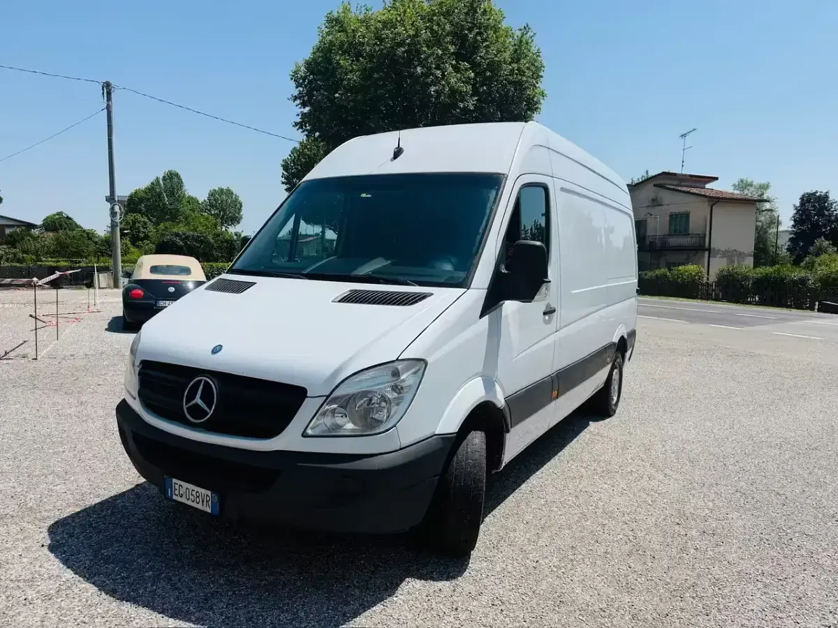 Usata Mercedes Sprinter 129 CV (94 kW) 2011 Bianco