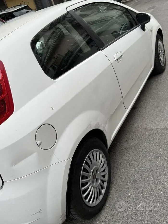 Usata Fiat Grande Punto 65 CV (47 kW) 2008 Utilitaria