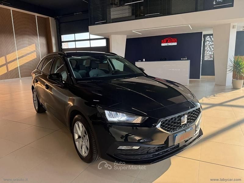 Usata Seat Leon XCELLENCE 110 CV (80 kW) 2022 Nero Berlina