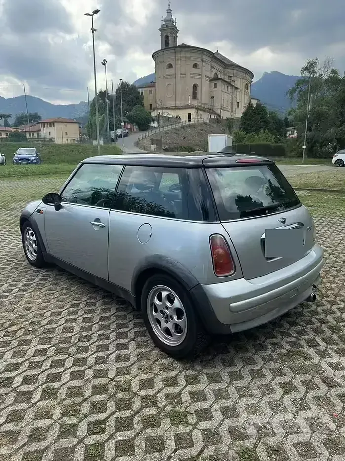 Usata Mini Cooper 116 CV (85 kW) 2002 Utilitaria