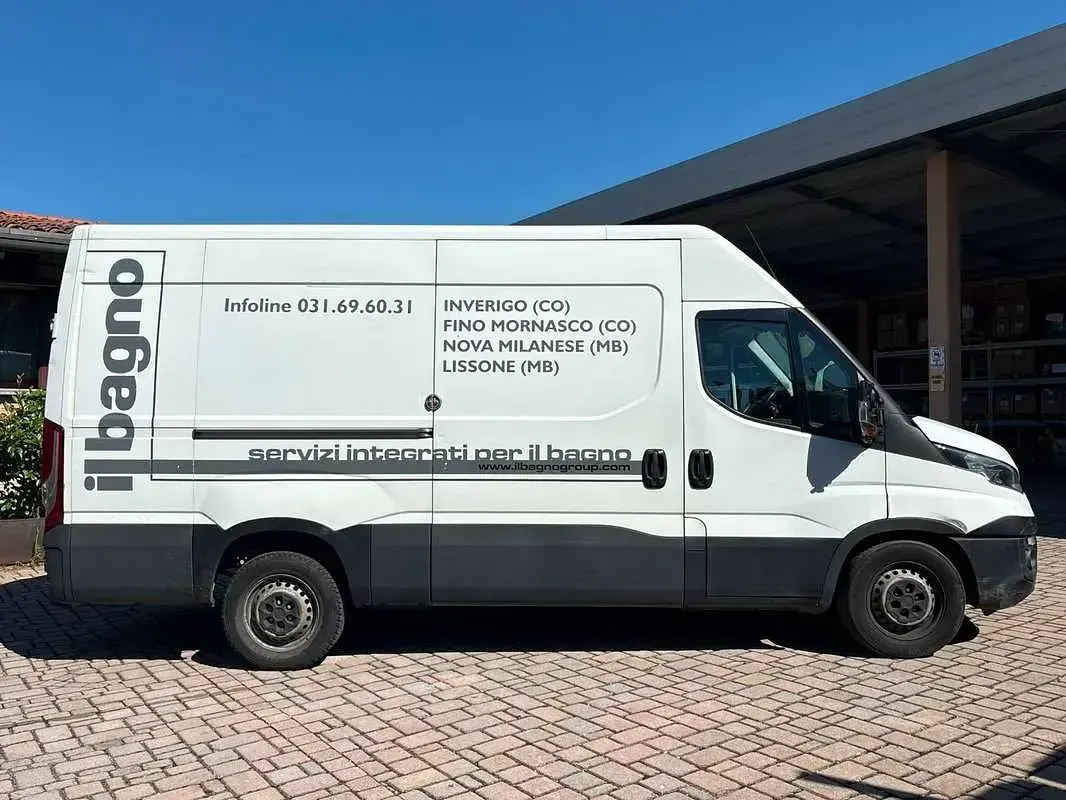 Usata Iveco Daily 156 CV (114 kW) 2017 Bianco Furgone