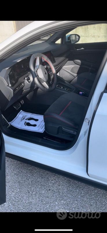Usata VW Golf VIII GTI Clubsport 300 CV (220 kW) 2023 Bianco