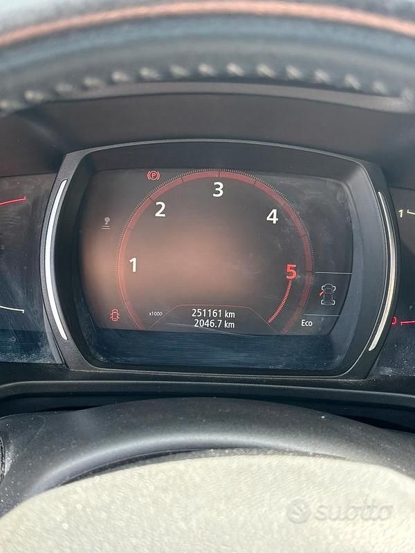 Usata Renault Kadjar Life 110 CV (80 kW) 2015 Rosso SUV